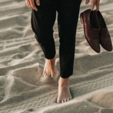 Retouche vêtements Ex: l’ourlet 12€